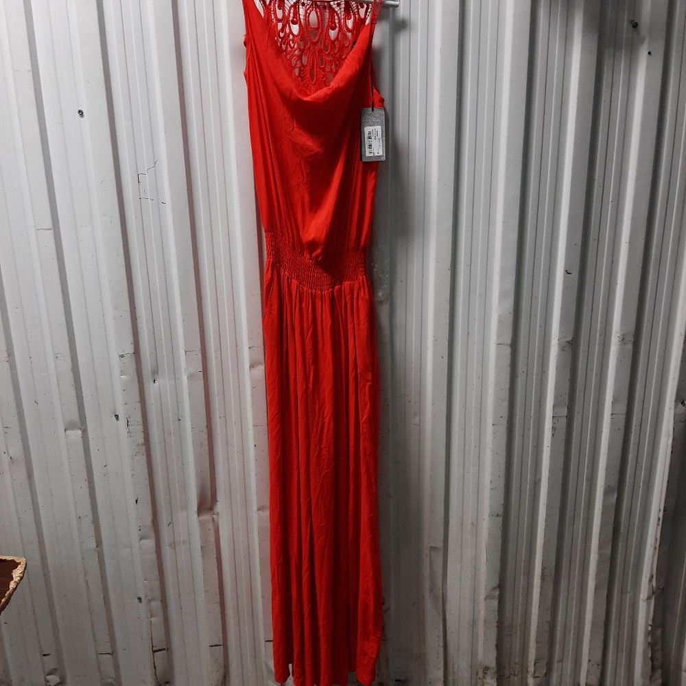 Ladies clothing